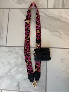 Save The Girls Strap with Pouch - Leopard Collection Black/Pink Leopard Strap